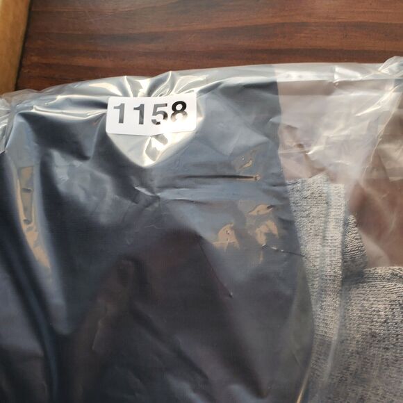 Theory Sweater Men's M Navy Blue V Neck Wool Classic Lightweight Fitted Minimal - Picture 7 of 8